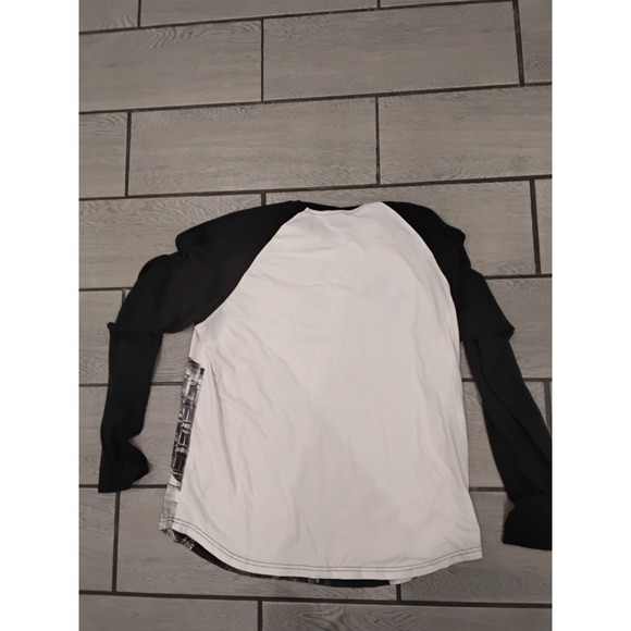 Zoo York Long Sleeve Baseball Tee Graphic Print NYC Skyline - Picture 4 of 5